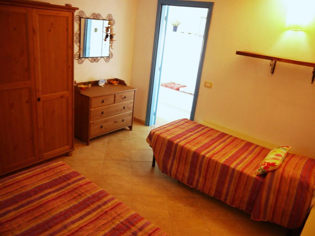Eco Affittacamere Casa Maica Eco Guesthouse Stintino Room photo