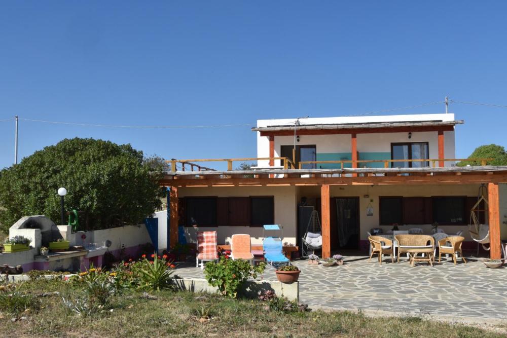 Eco Affittacamere Casa Maica Eco Guesthouse Stintino Exterior photo